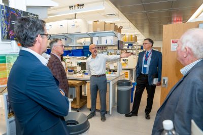 Board of Visitors tour Fralin Biomedical Research Institute at VTC 